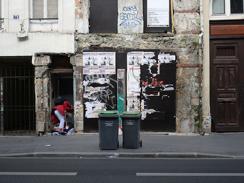 au bord de la route